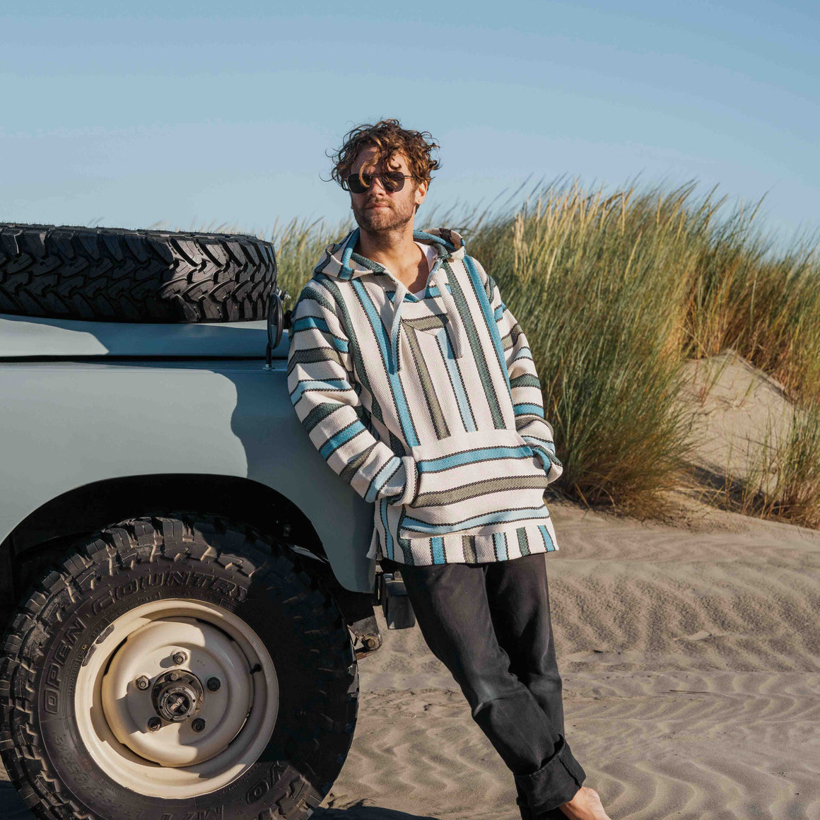 BONDI BLUE BAJA HOOD